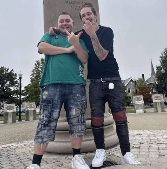 Meet your Posher, Randy - Picture 1 of 1